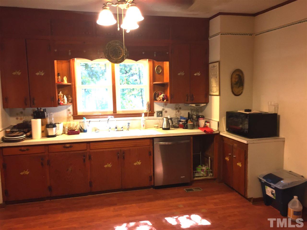 909 Ransdell Road Fuquay-Varina, NC 27526 - Photo 4 of 27 Gallery Image 4