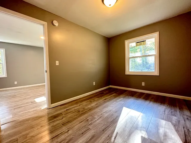 $850 | 492 Oak Street, Unit B, Clarksville, TN 37042