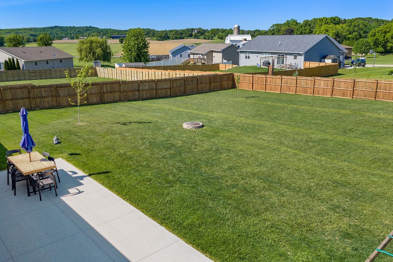 2055 Willow Run Reedsburg, WI 53959 - Photo 13 of 50