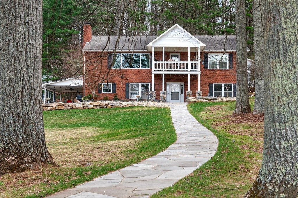1955 Joy Ranch Road Woodlawn, VA 24381 - Photo 27 of 85 Gallery Image 27