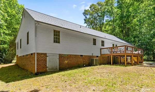 $309,900 | 1056 Iron Mountain Road, Asheboro, NC 27205