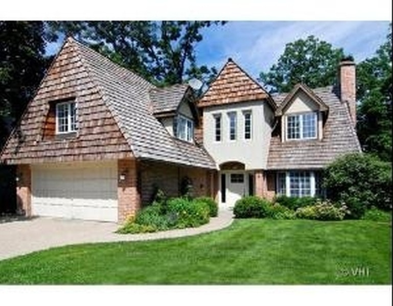 1018 Cherokee Road Wilmette, IL 60091 - Photo 1 of 22