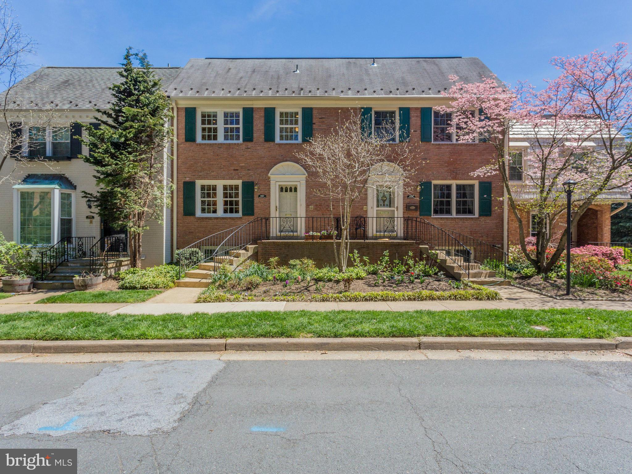 1157 Randolph Road McLean, VA 22101 - Photo 1 of 30 Exterior (Front)