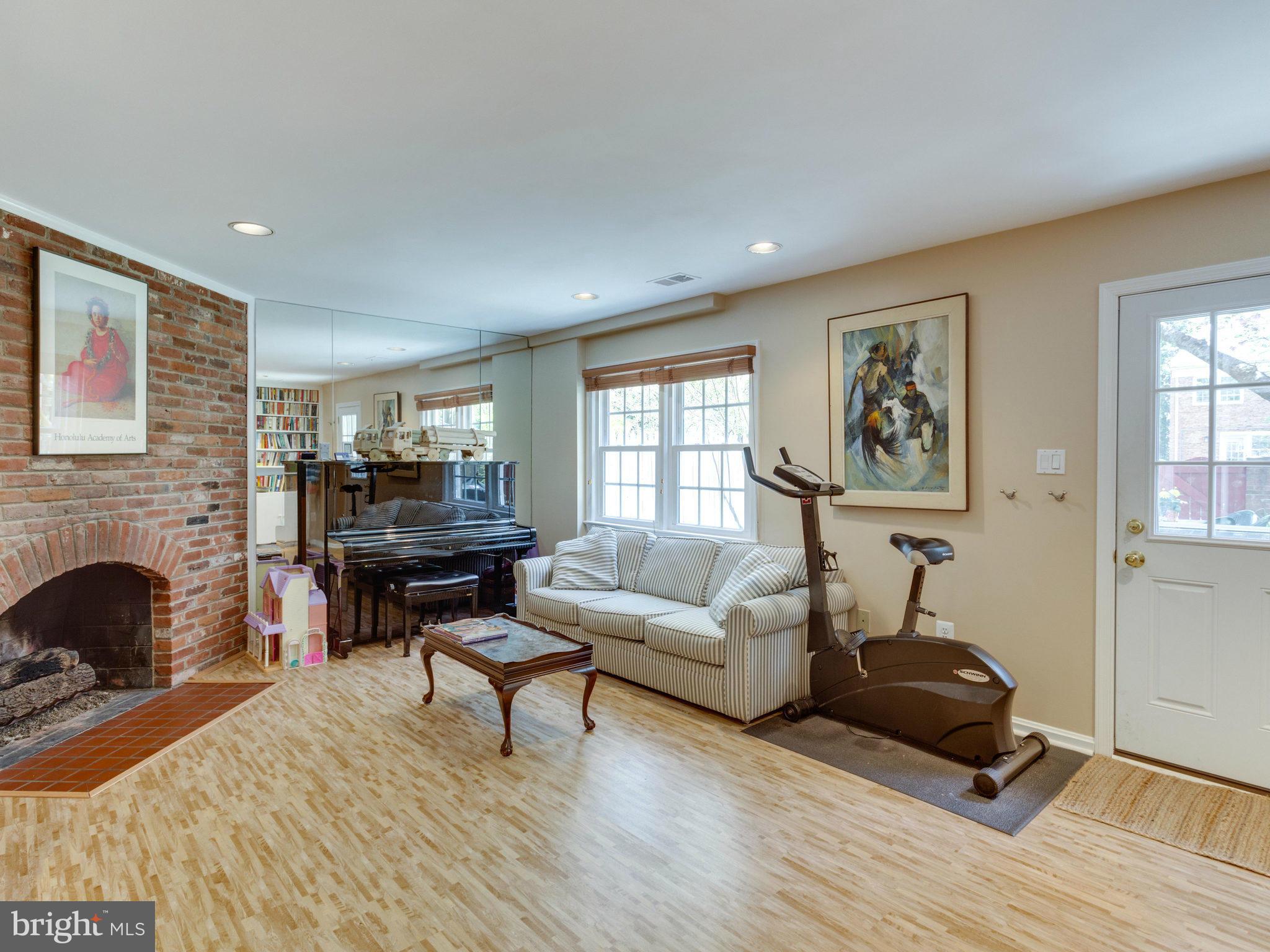 1157 Randolph Road McLean, VA 22101 - Photo 24 of 30 Recreation Room