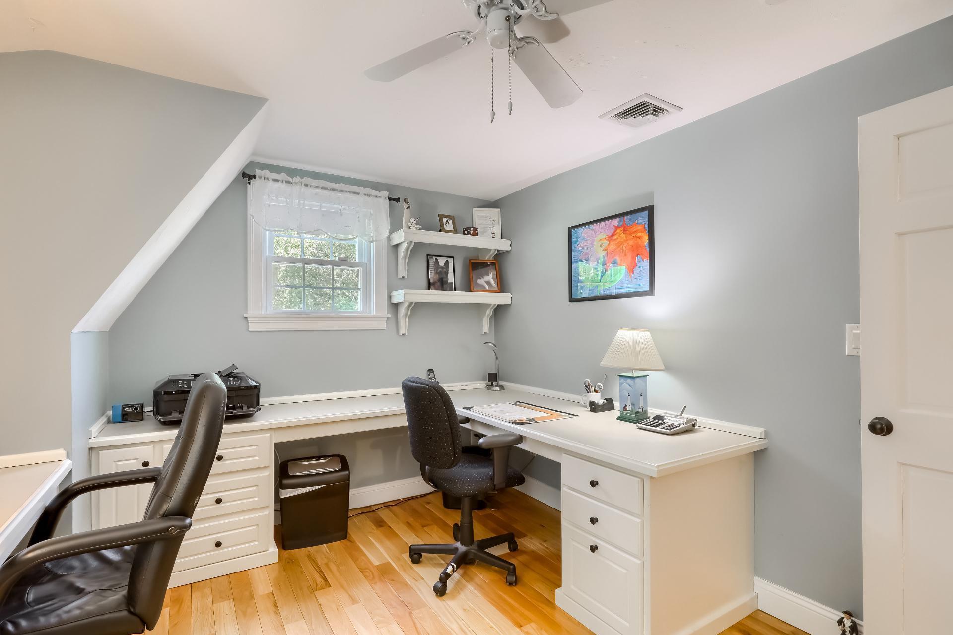 279 Service Road East Sandwich, MA 02537 - Photo 28 of 44 a view of a workspace with furniture