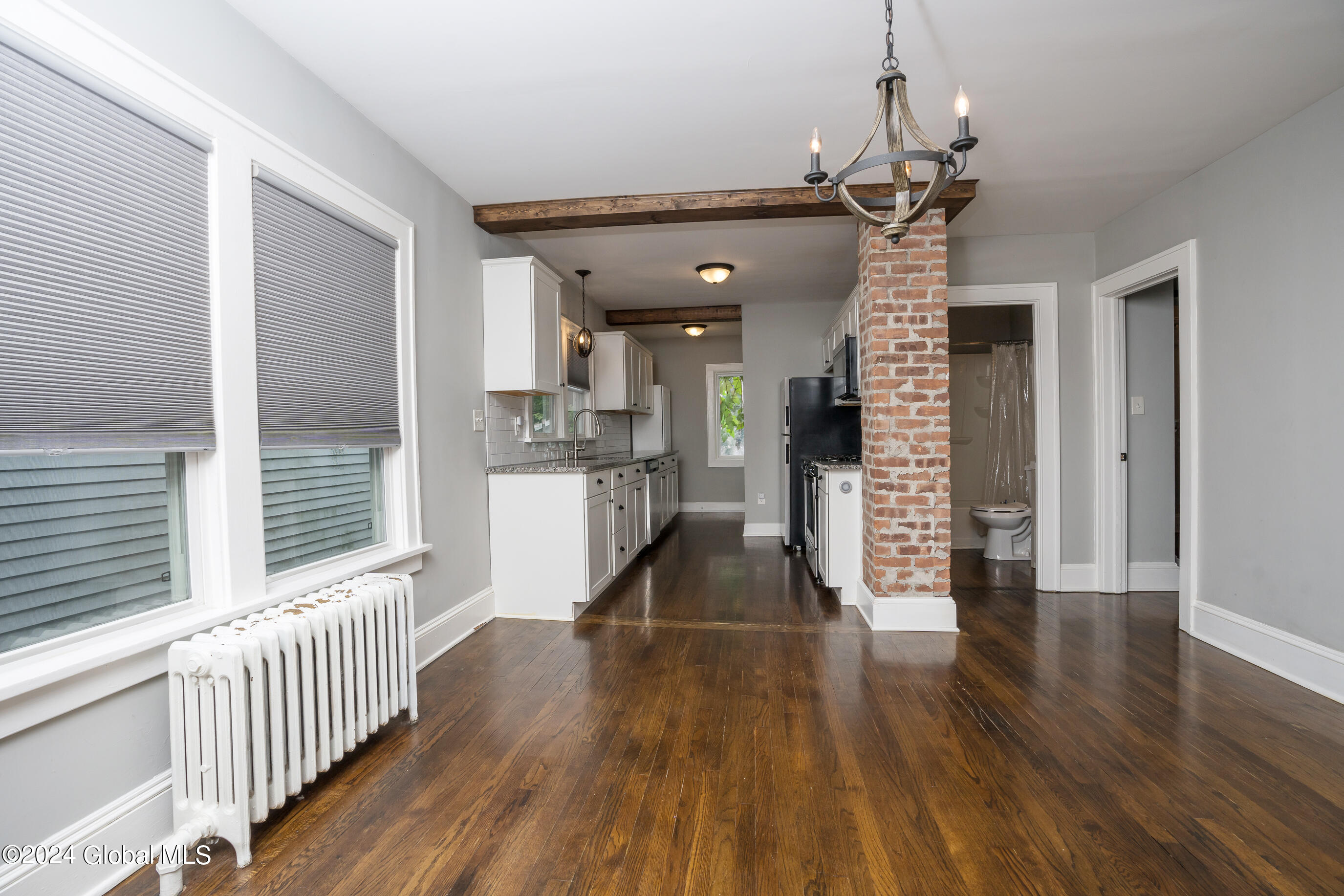 41 Osborne Road Albany, NY 12205 - Photo 8 of 33 010-41-Osborne-Rd