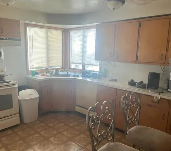 $189,800 | 1019 Yates Avenue, Marcus Hook, PA 19061