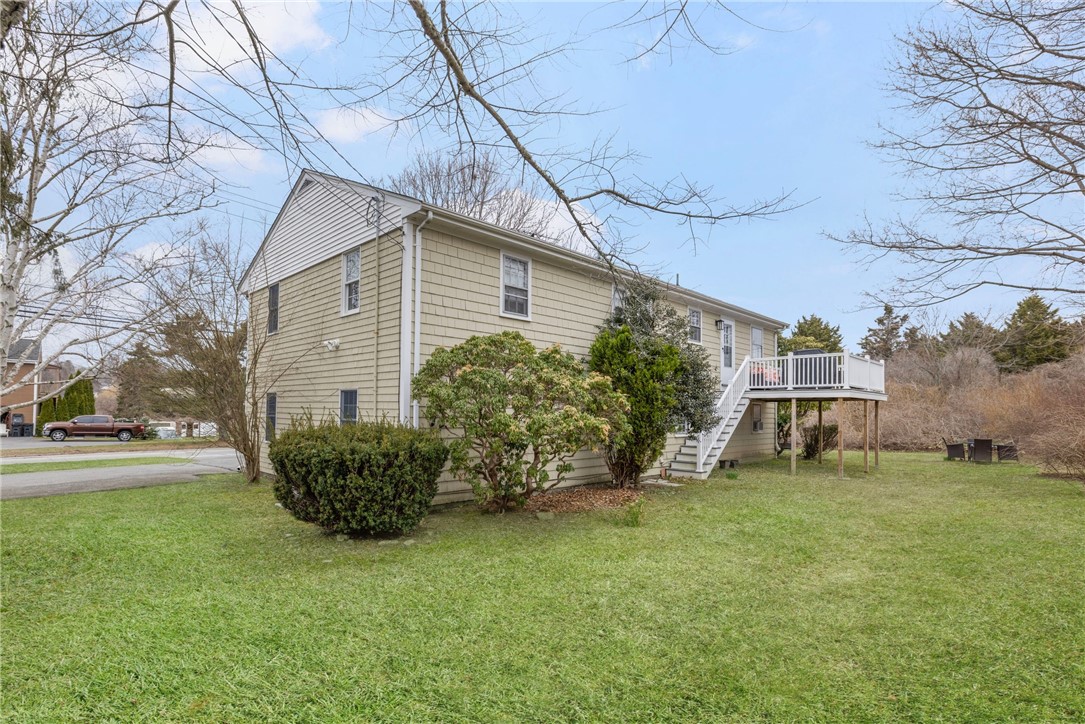 384 Valley Road Middletown, RI 02842 - Photo 37 of 46
