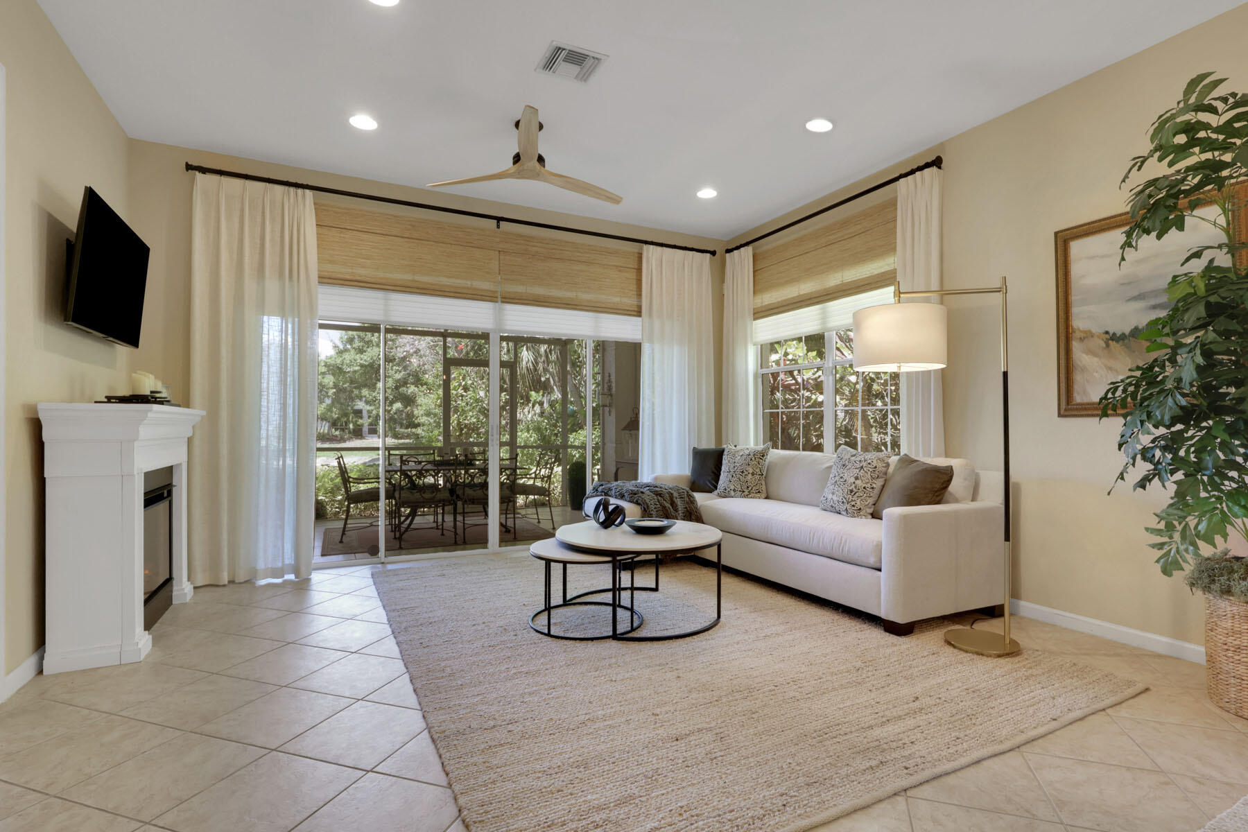 4501 Cardinal Cove Lane Naples, FL 34114 - Photo 12 of 39 226018700f