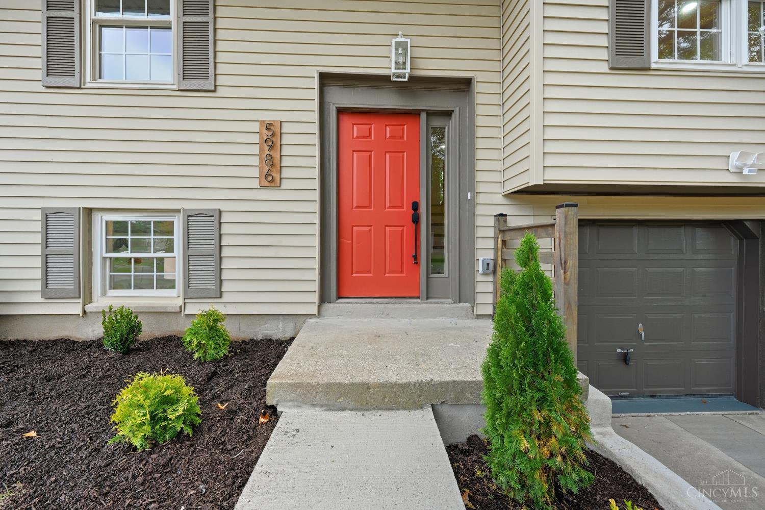 5986 Ricky Drive Fairfield, OH 45014 - Photo 4 of 40 Gallery Image 4