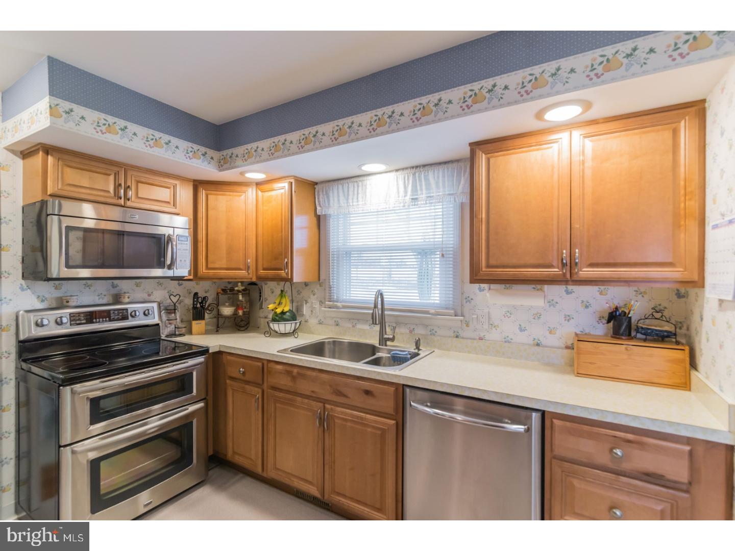 631 Wambold Road Souderton, PA 18964 - Photo 8 of 21 Gallery Image 8