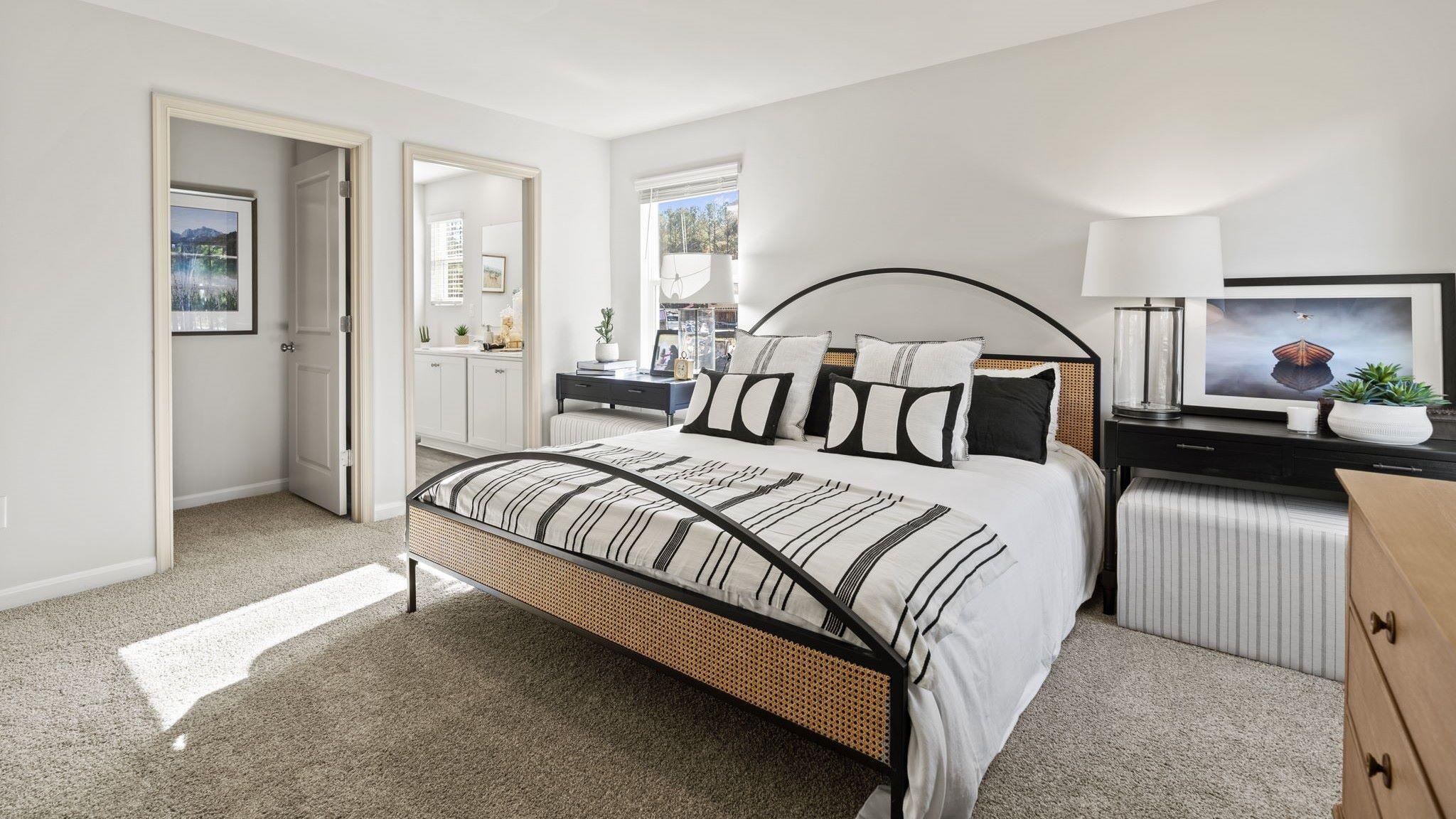 403 Stonewall Jackson Boulevard Staunton, VA 24401 - Photo 12 of 25 a bedroom with bed and a window