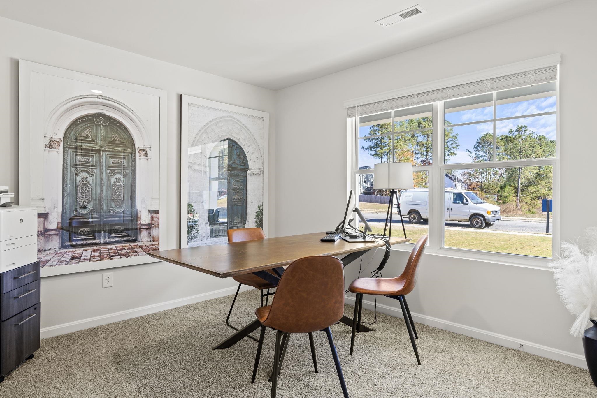 403 Stonewall Jackson Boulevard Staunton, VA 24401 - Photo 24 of 25 a view of a dining room with furniture window and outside view