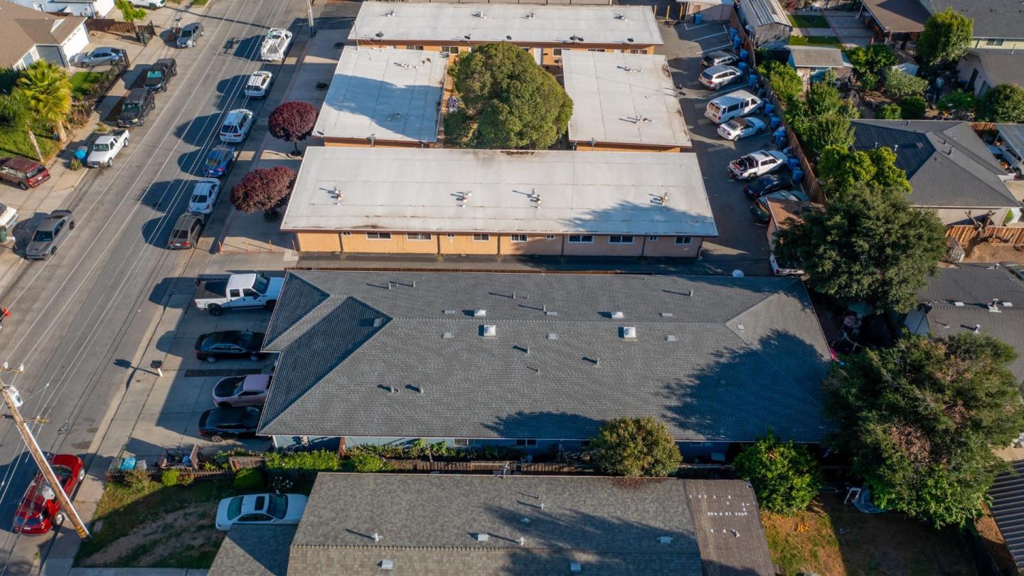 8151 Forest Street Gilroy, CA 95020 - Photo 39 of 43 an aerial view of a house with a yard