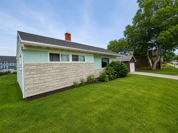 $199,999 | 2310 Hamilton Street, Manitowoc, WI 54220