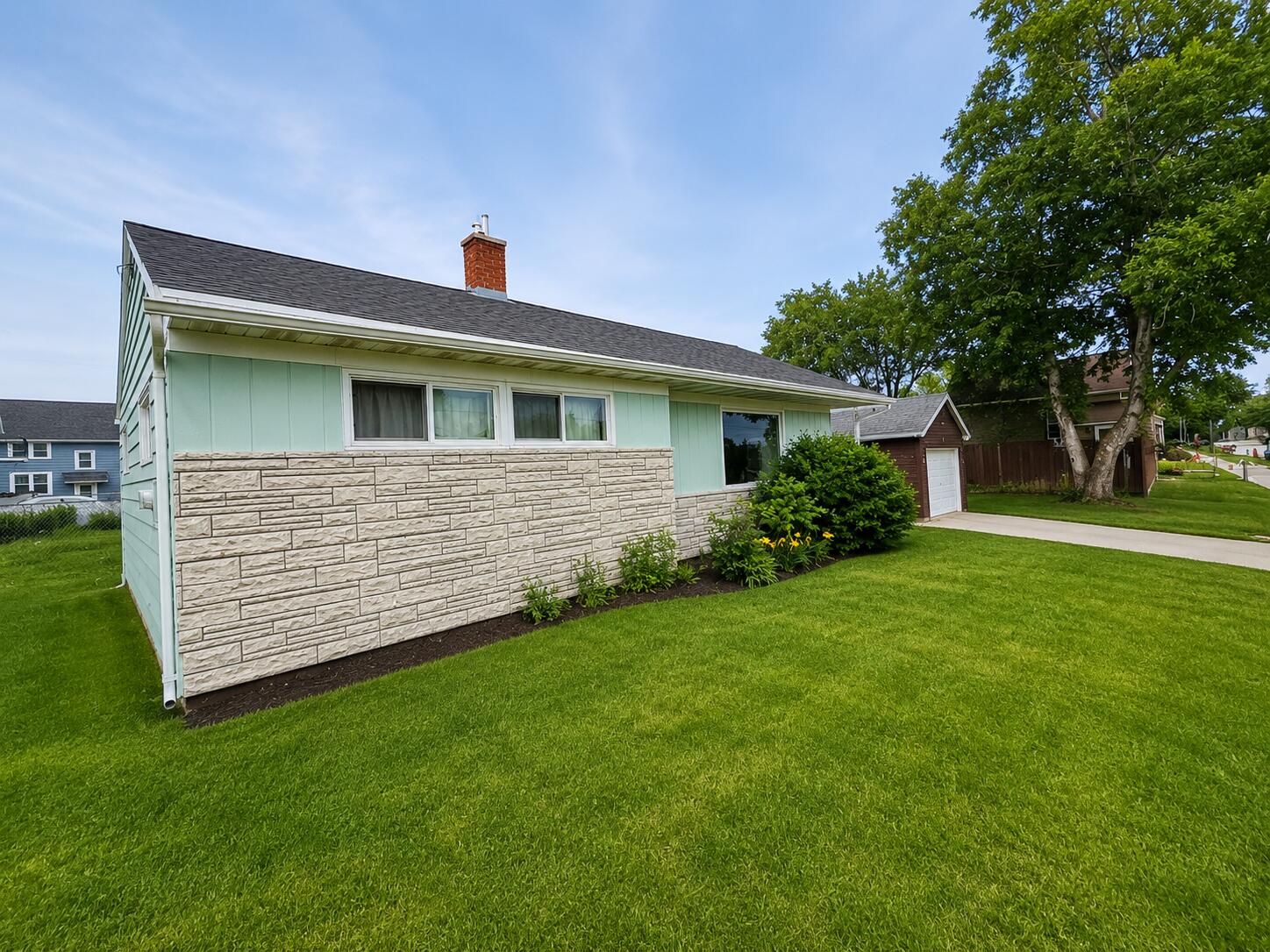 2310 Hamilton Street Manitowoc, WI 54220 - Photo 1 of 31 file_000000000af0722f9c866d304cceecb2