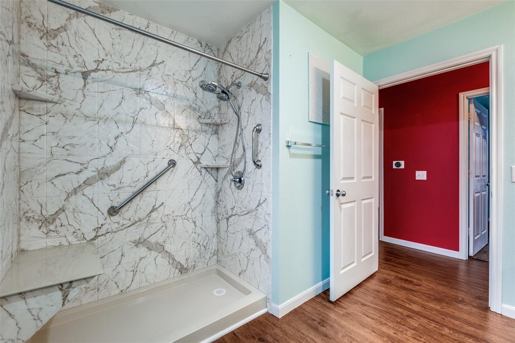 2727 Choice Street Dallas, TX 75215 - Photo 9 of 11