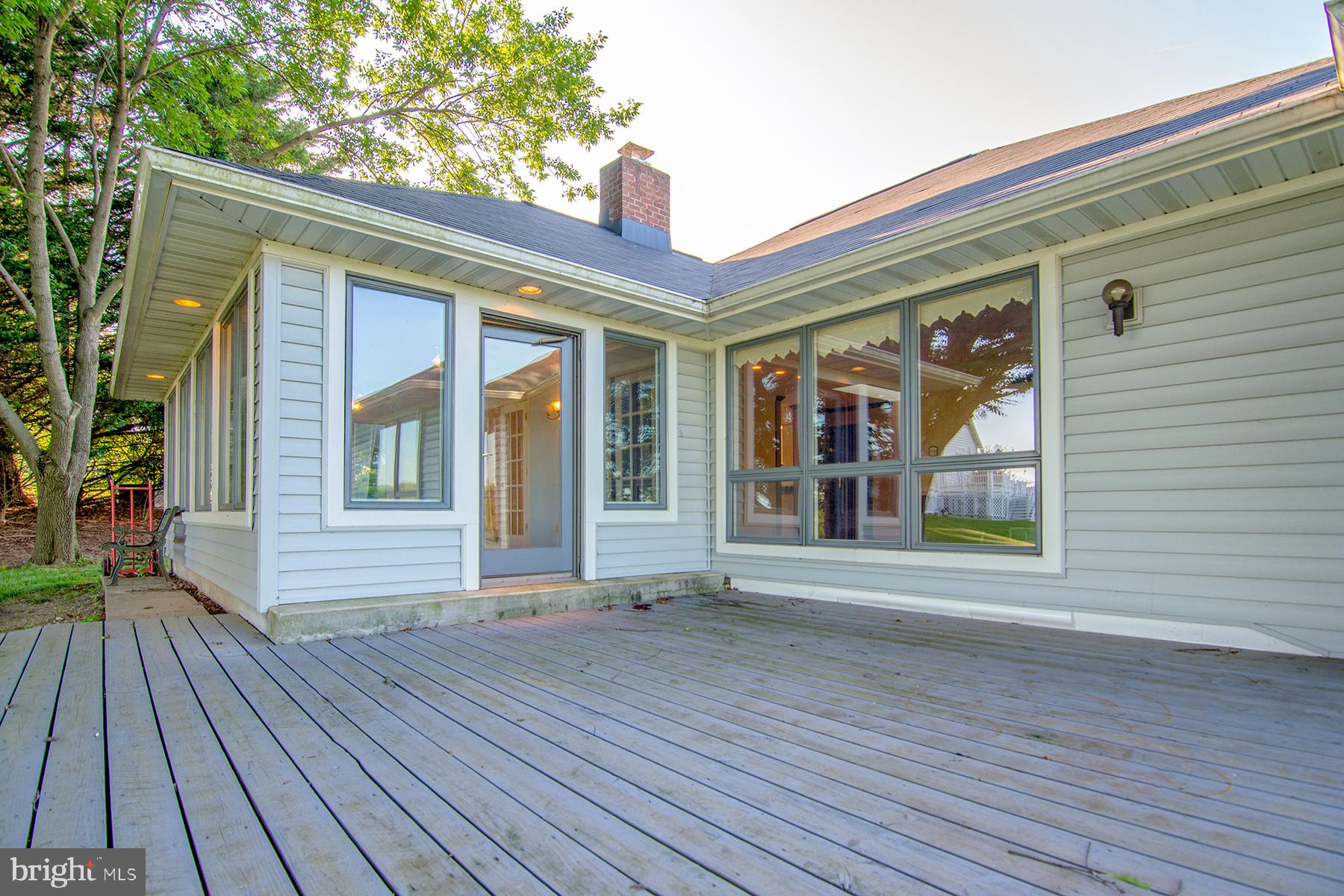 203 Bell Road Westminster, MD 21158 - Photo 14 of 37 Deck