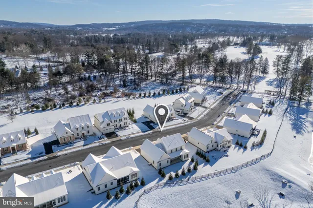 $895,000 | 4574 Old Saucon Road, Bethlehem, PA 18015