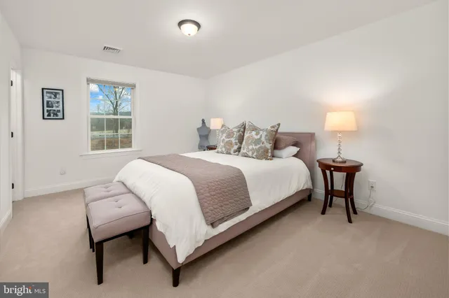 $895,000 | 4574 Old Saucon Road, Bethlehem, PA 18015