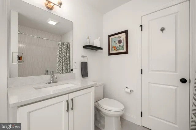 $895,000 | 4574 Old Saucon Road, Bethlehem, PA 18015