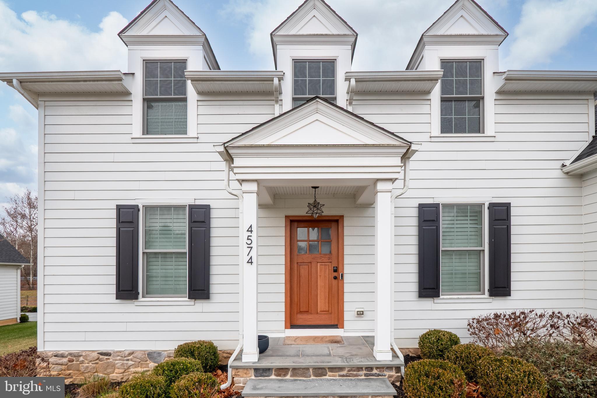 4574 Old Saucon Road Bethlehem, PA 18015 - Photo 6 of 44