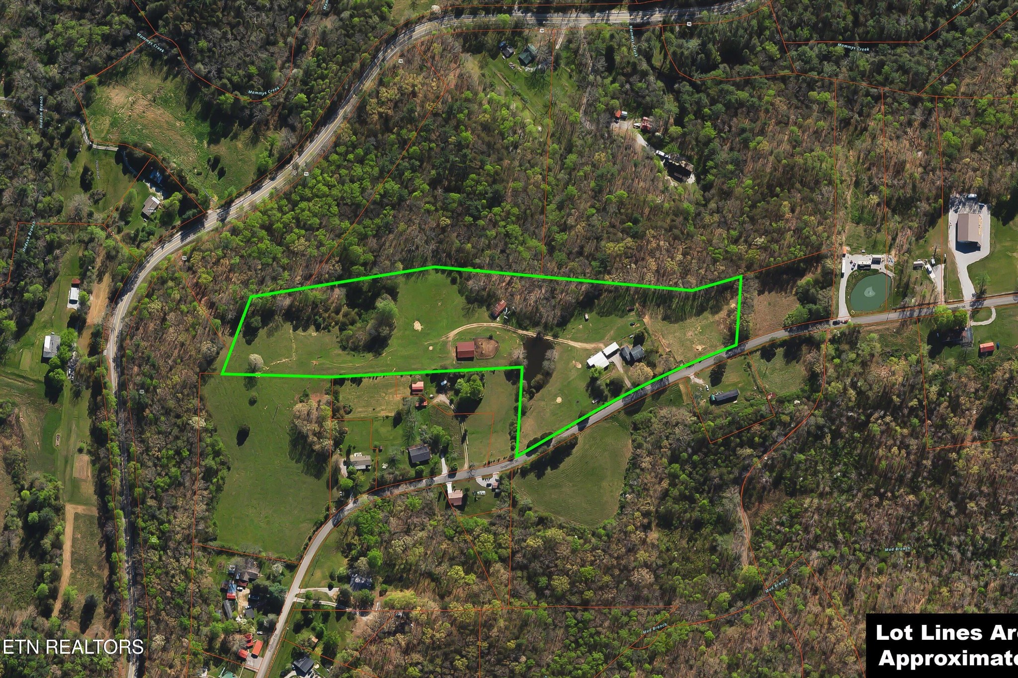 567 Dogwood Road Rockwood, TN 37854 - Photo 47 of 48 an aerial view of a house with a yard