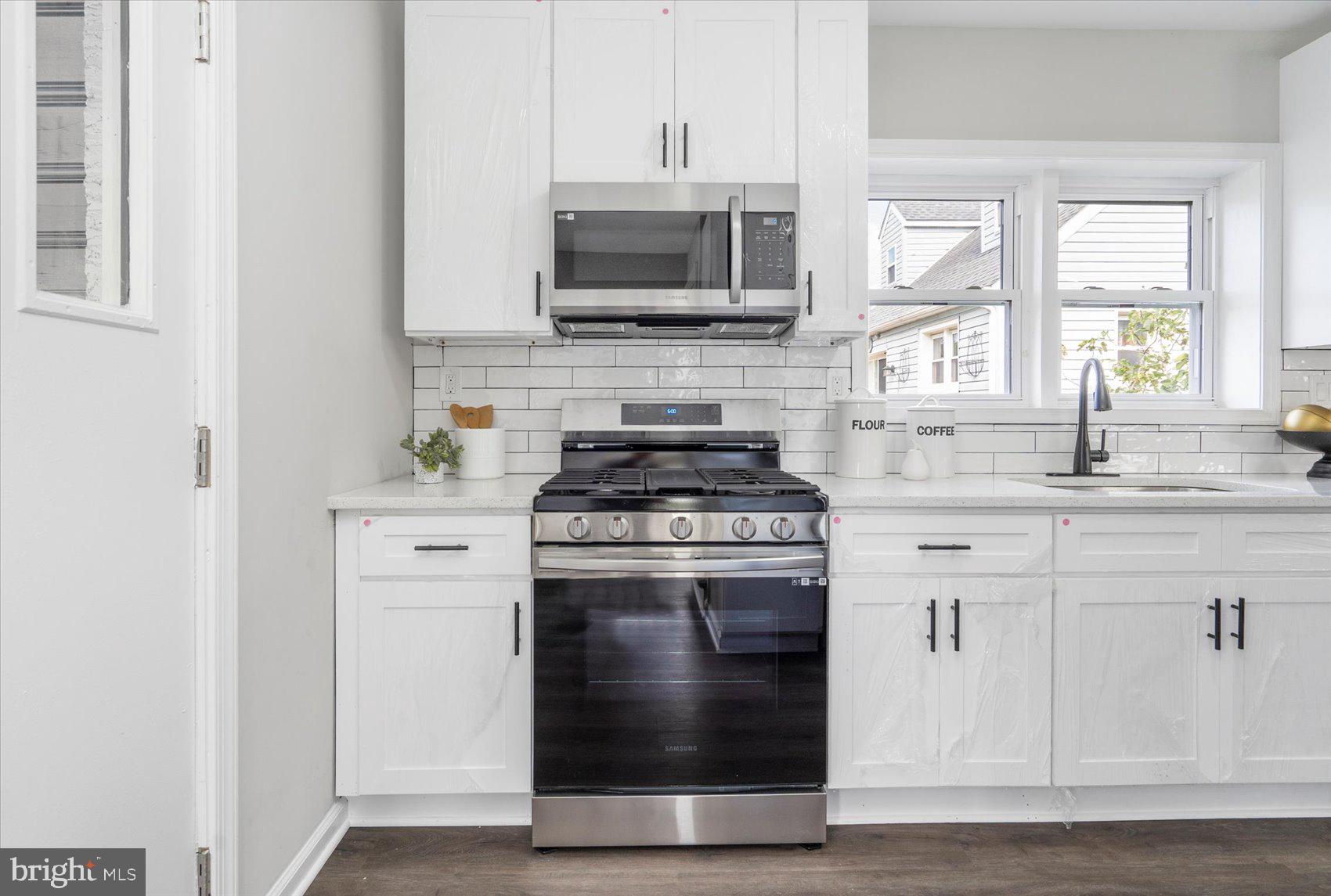 110 Riverside Drive Essex, MD 21221 - Photo 18 of 55