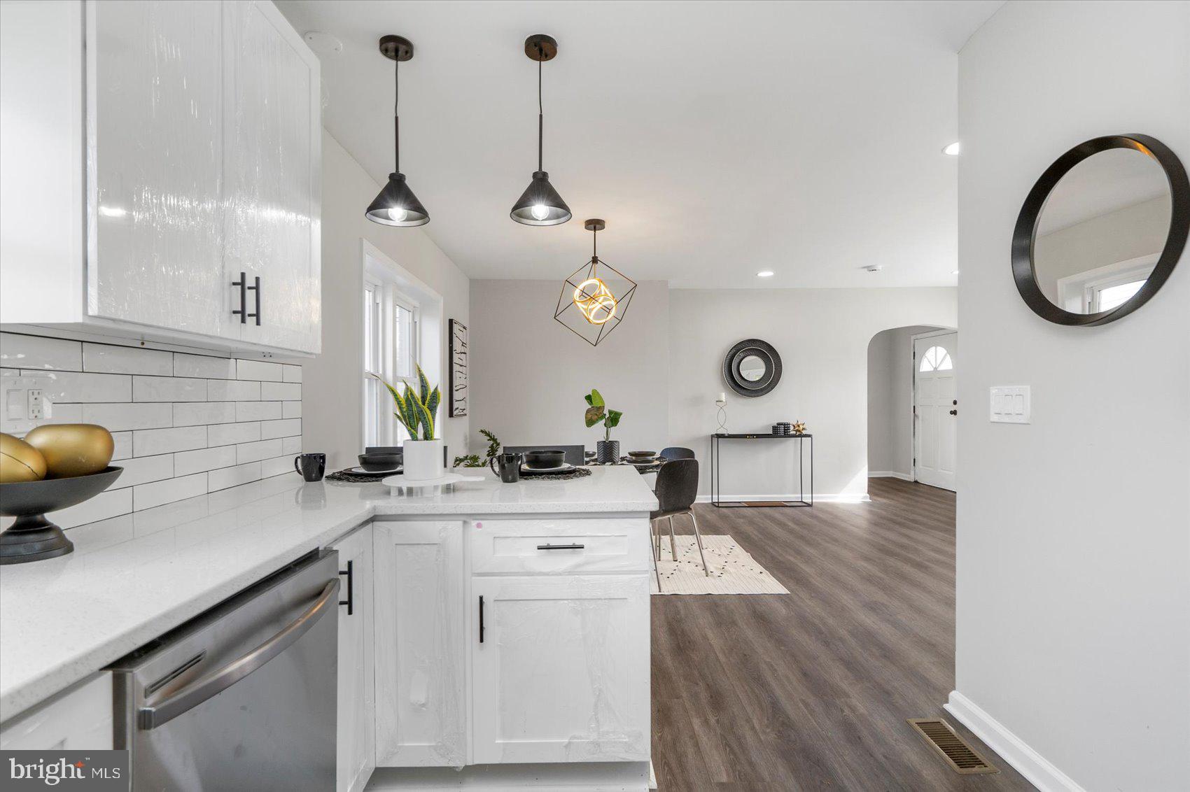 110 Riverside Drive Essex, MD 21221 - Photo 21 of 55