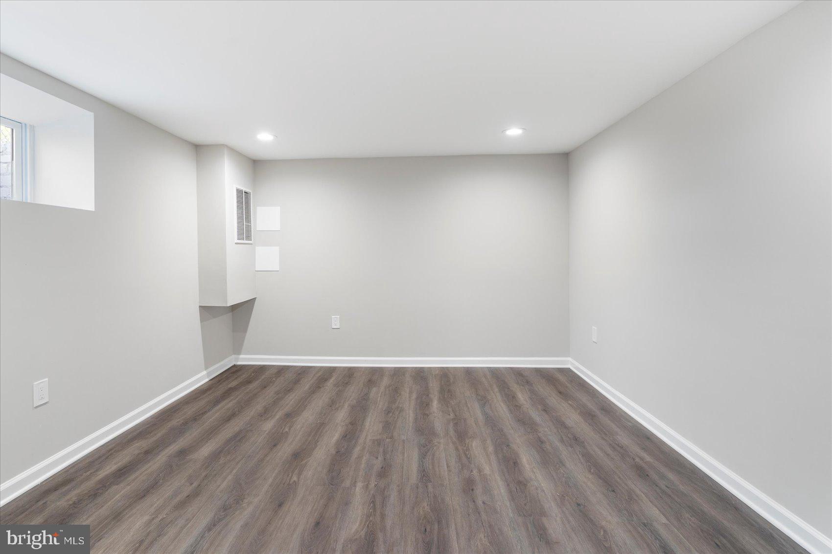 110 Riverside Drive Essex, MD 21221 - Photo 33 of 55