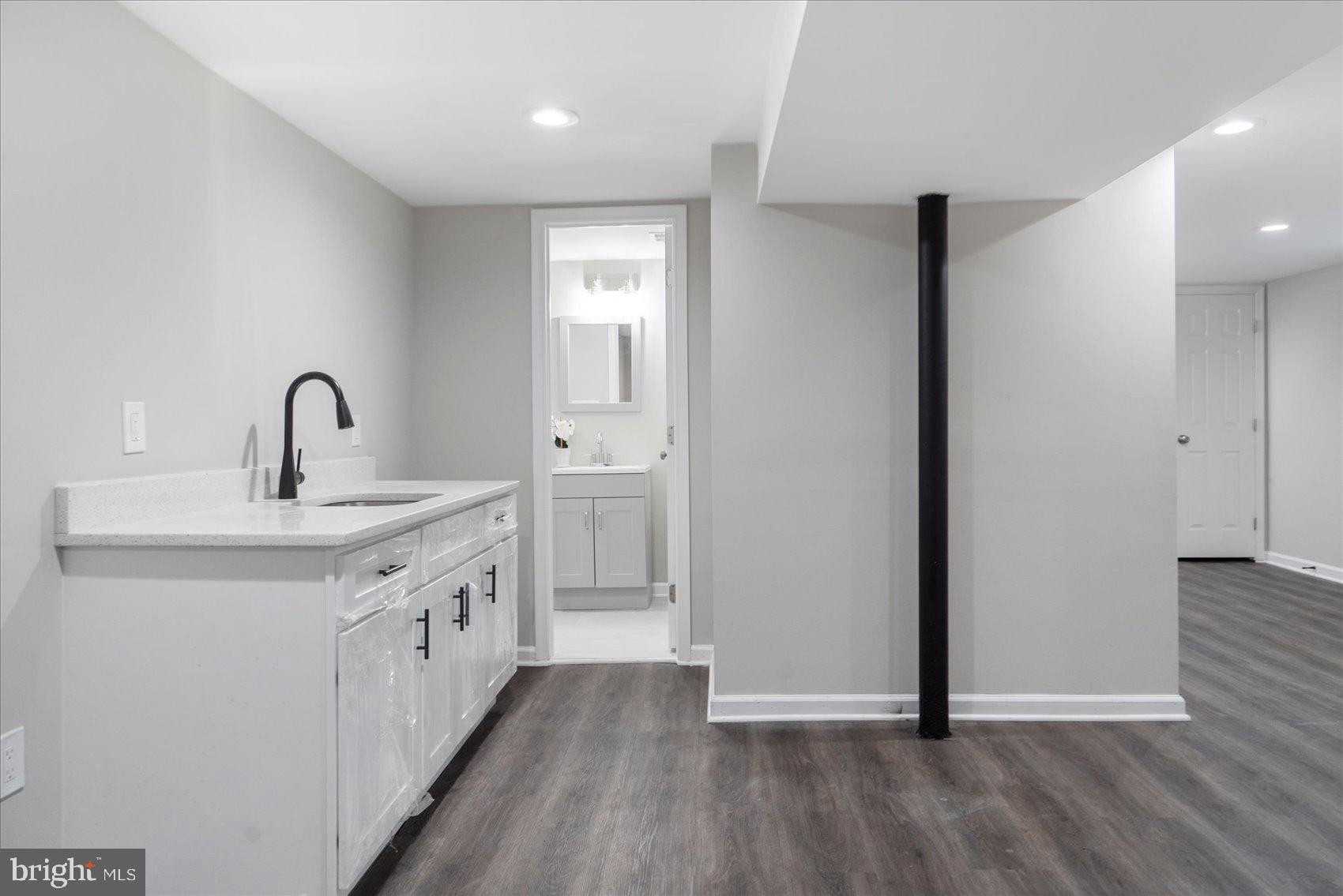 110 Riverside Drive Essex, MD 21221 - Photo 40 of 55