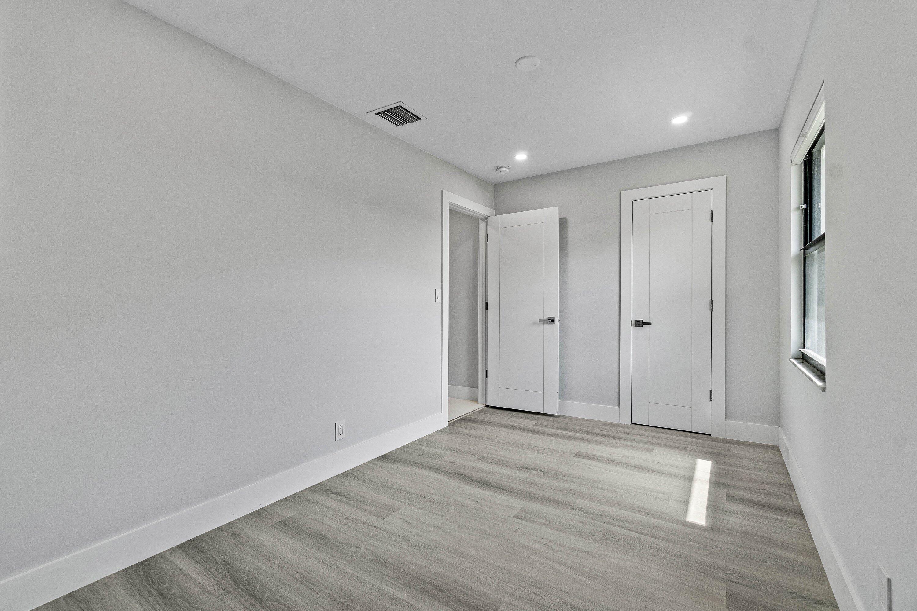 820 Southwest 16th Street Boca Raton, FL 33486 - Photo 33 of 44 037-820Southwest16thStreet-BocaRaton-FL-