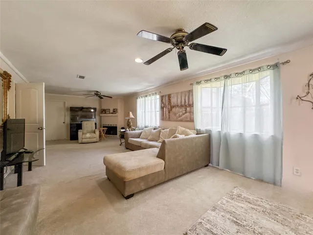 $450,000 | 616 Travis Street, Webster, TX 77598