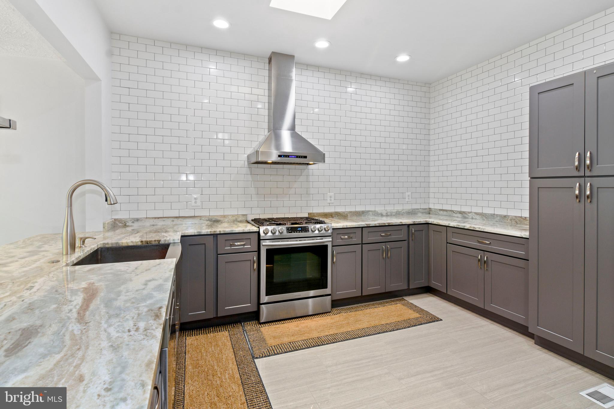1890 Rutledge Court Severn, MD 21144 - Photo 11 of 36 Kitchen