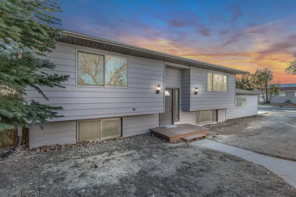 $312,000 | 1005 View Street, Rock Springs, WY 82901