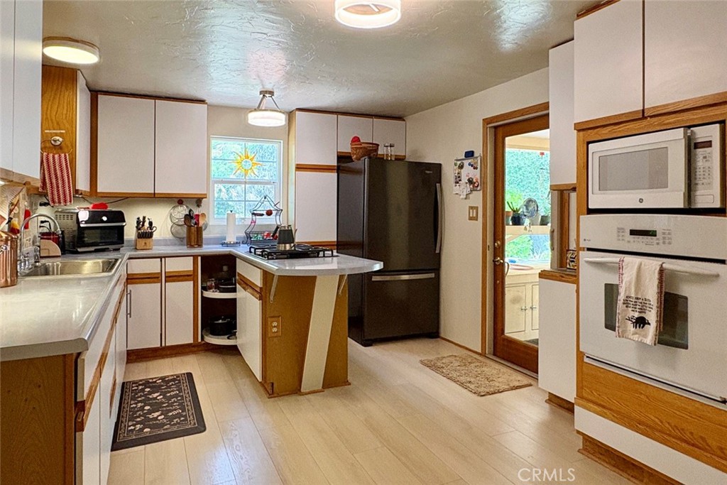 49460 Sapaque Road Bradley, CA 93426 - Photo 13 of 48 Gallery Image 13