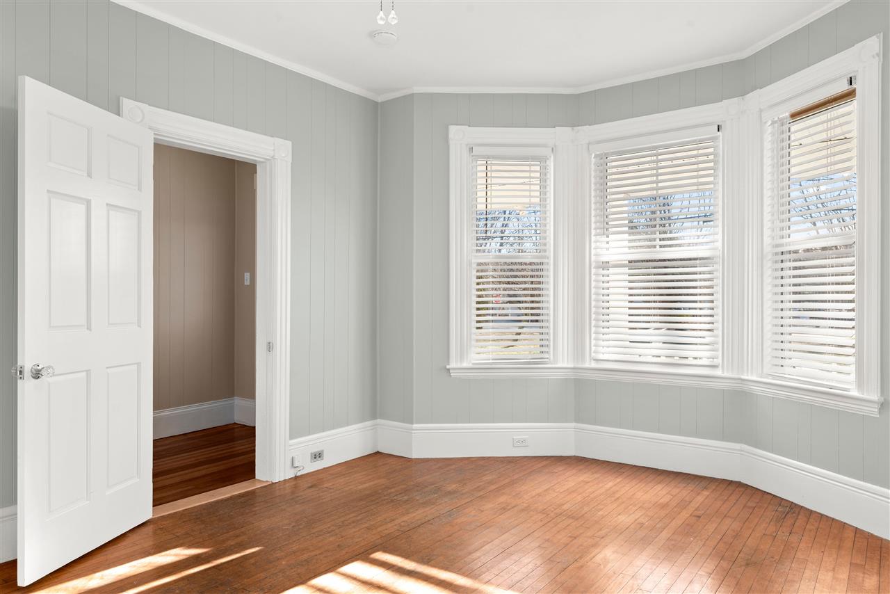 117 Middle Road Portsmouth, NH 03801 - Photo 5 of 22