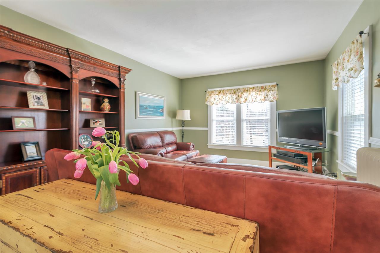 117 Middle Road Portsmouth, NH 03801 - Photo 9 of 22