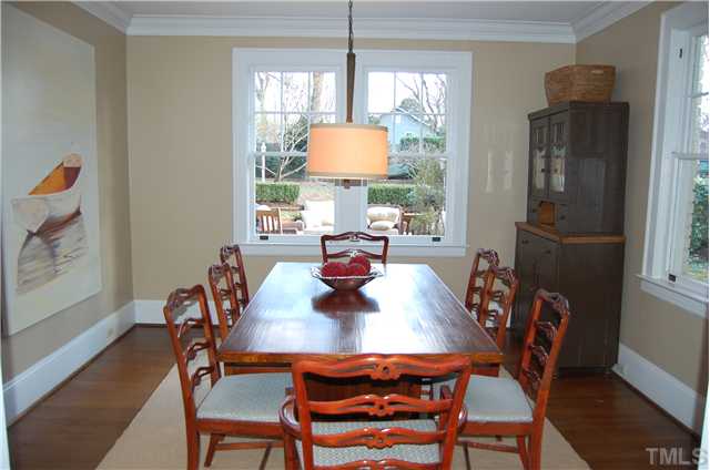 118 Hudson Street Raleigh, NC 27608 - Photo 3 of 12 Large, gracious diningroom has wonderful views of the fantastic backyard!