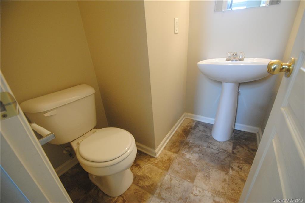 6306 Gammon Road, Unit 17 Charlotte, NC 28269 - Photo 11 of 16 Gallery Image 11