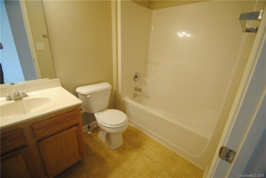 6306 Gammon Road, Unit 17 Charlotte, NC 28269 - Photo 13 of 16 Gallery Image 13