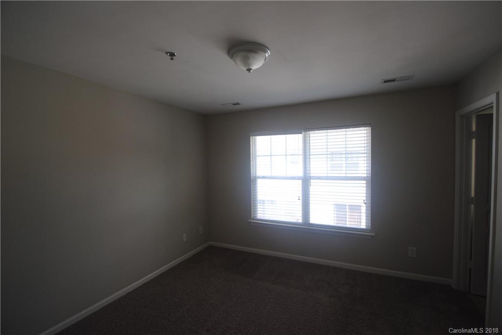 6306 Gammon Road, Unit 17 Charlotte, NC 28269 - Photo 14 of 16 Gallery Image 14