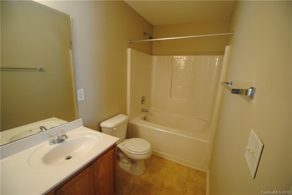 6306 Gammon Road, Unit 17 Charlotte, NC 28269 - Photo 15 of 16 Gallery Image 15