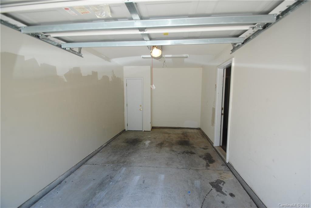 6306 Gammon Road, Unit 17 Charlotte, NC 28269 - Photo 3 of 16 Gallery Image 3