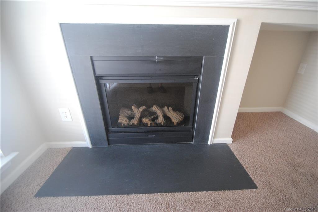 6306 Gammon Road, Unit 17 Charlotte, NC 28269 - Photo 8 of 16 Gallery Image 8