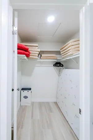 a view of walk in closet