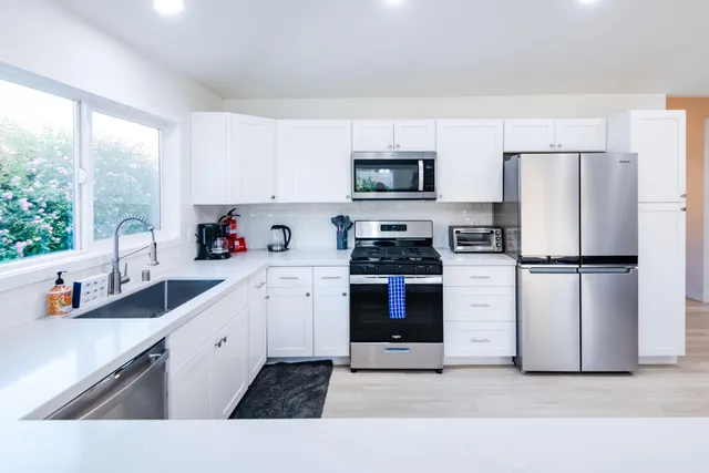 $3,650 | 79361 Port Royal Avenue, Bermuda Dunes, CA 92203