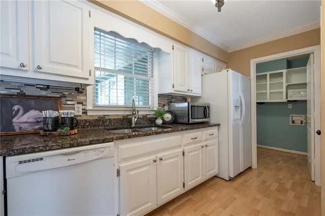 $289,000 | 8 Timberwood Drive, Silver Creek, GA 30173