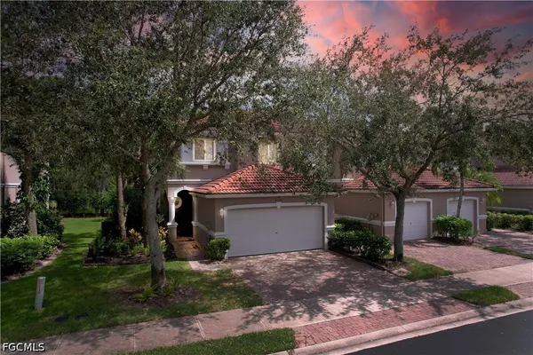 $2,400 | 3325 Antica Street, Fort Myers, FL 33905