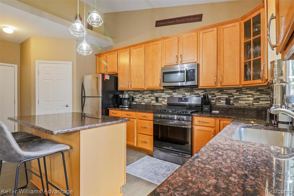 3285 Everett Drive Rochester Hills, MI 48307 - Photo 19 of 77